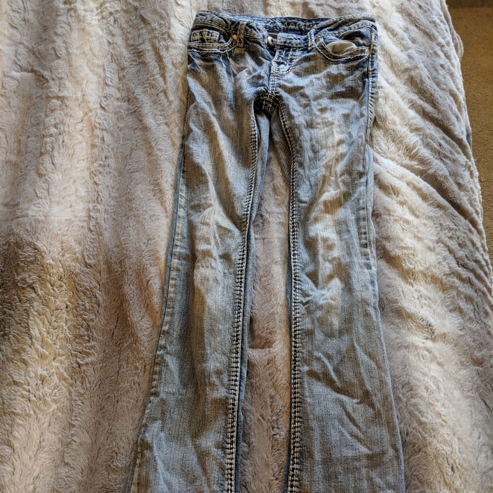 Boot cut jeans